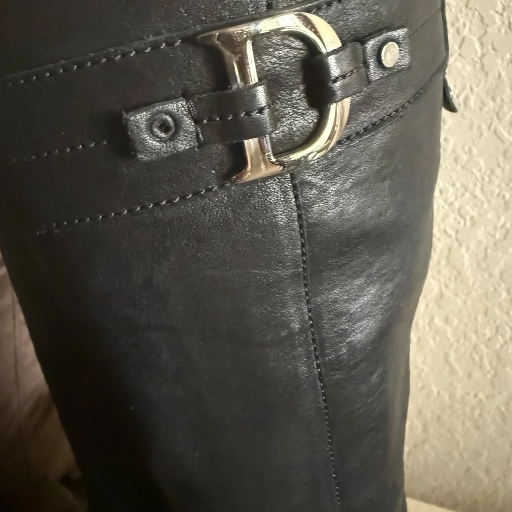 AUTHENTIC DIOR Black Leather Knee-High Boots - Picture 12 of 12